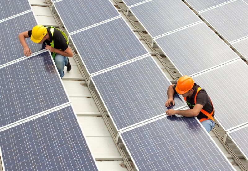 Commercial rooftop solar installation in Texas